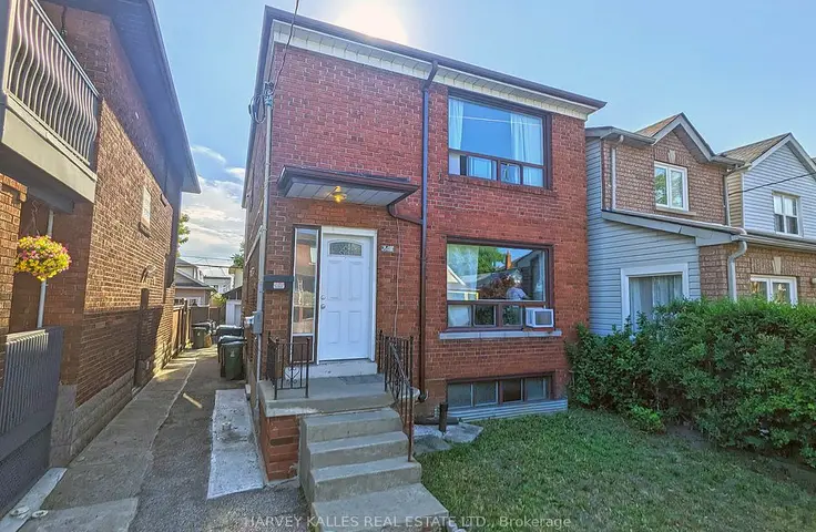Main - 242 Robina Avenue
