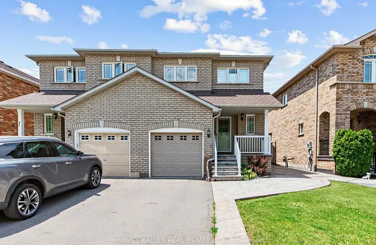 40 Blackthorn Drive