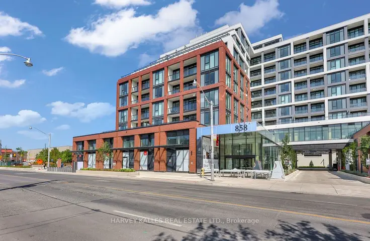 PH2 - 858 Dupont Street